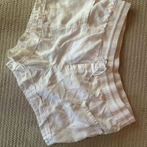 Athleta Women's Cream 4” Cargo Shorts